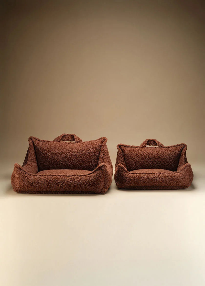 Pet Club Chair